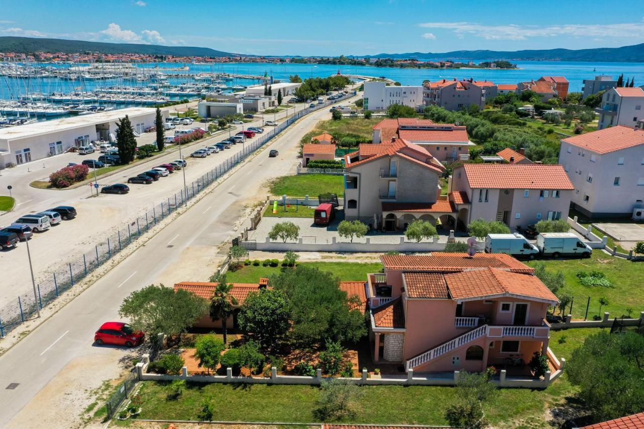Apartmani Vesna Bibinje Ngoại thất bức ảnh
